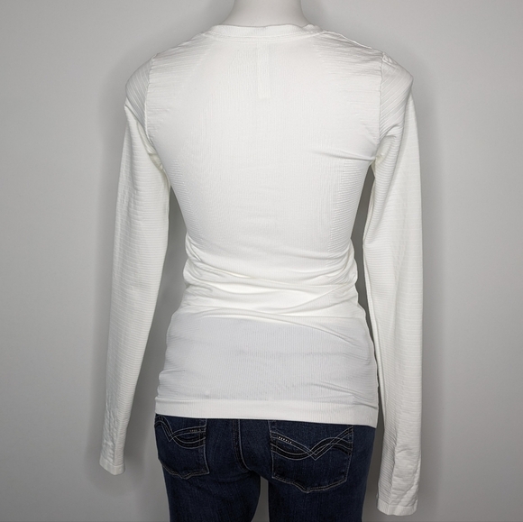 Athleta white Flurry Blizzard Rib long sleeve top S - Picture 6 of 9